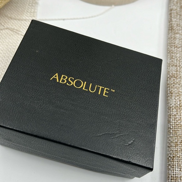 Beautiful Absolute 925 Italy Sterling Silver Necklace with CZ Pendant - Picture 3 of 15